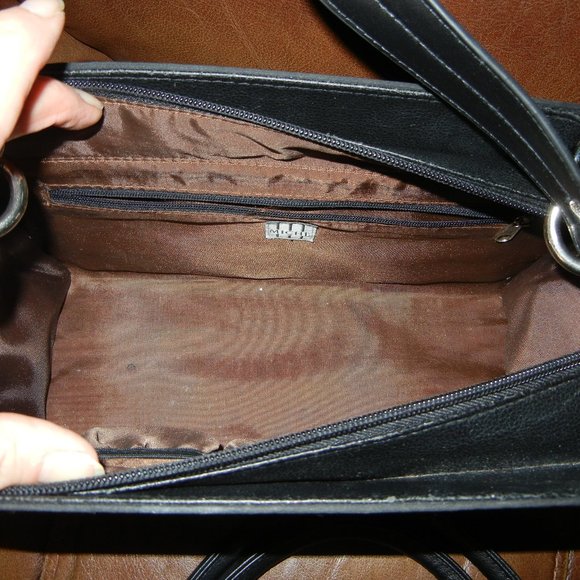 Miche Classic Convertible Handbag Base & 1 Shell - Picture 4 of 7